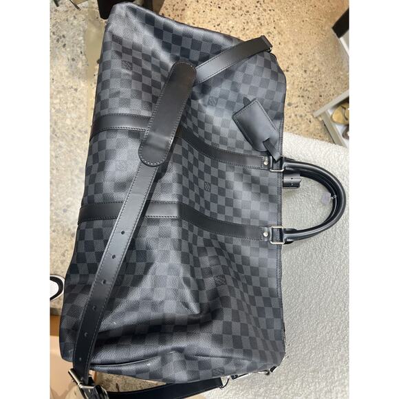Louis Vuitton Keepall Bandoulière 55 Damier Graphite Duffel Bag - Like New